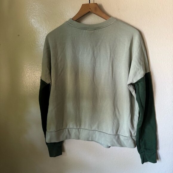 BoxLunch | DC Comics Batman Poison Ivy Chibi Plant Friends Crewneck Sweater - Picture 4 of 5